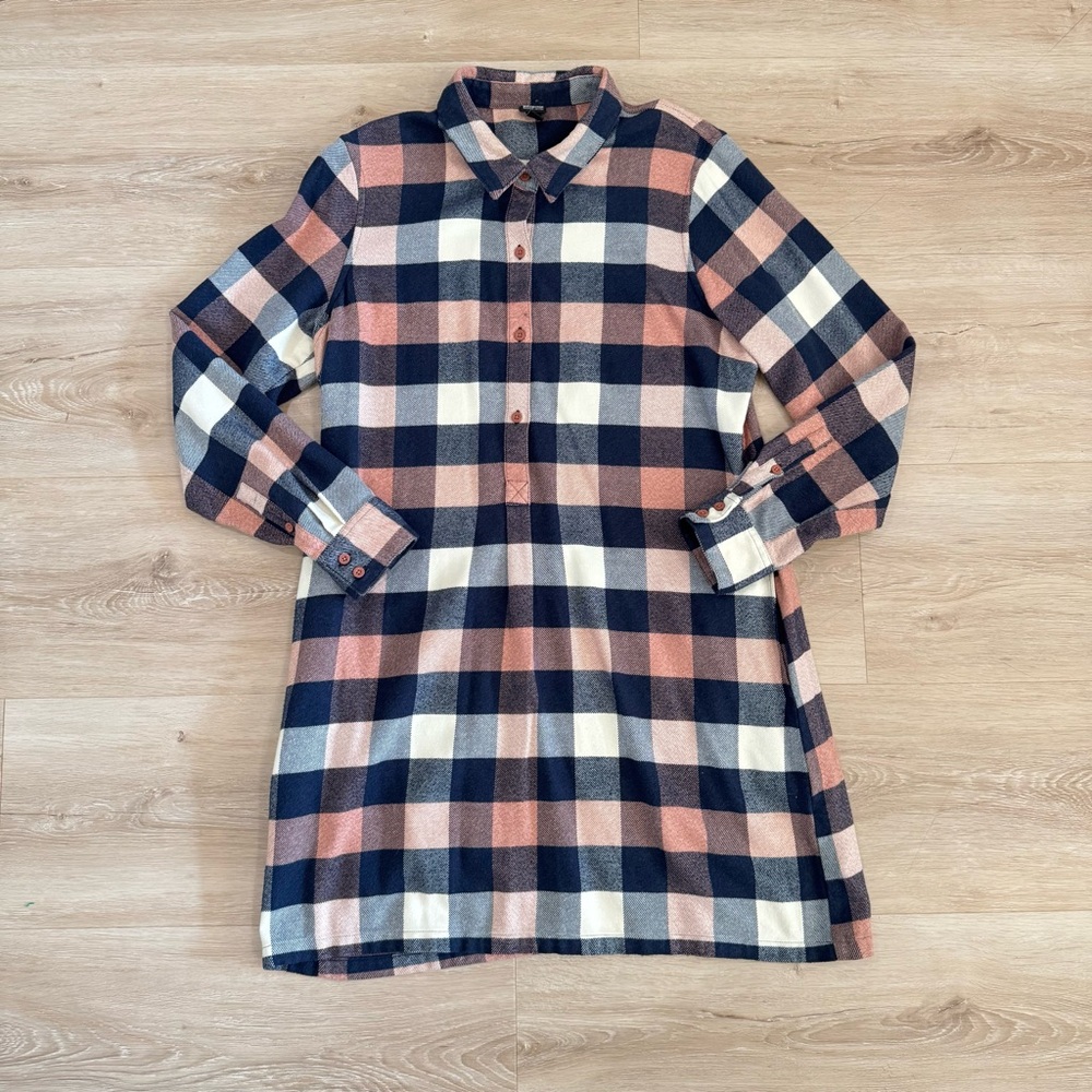Patagonia Plaid Dress in Navy, Pink, and Cream